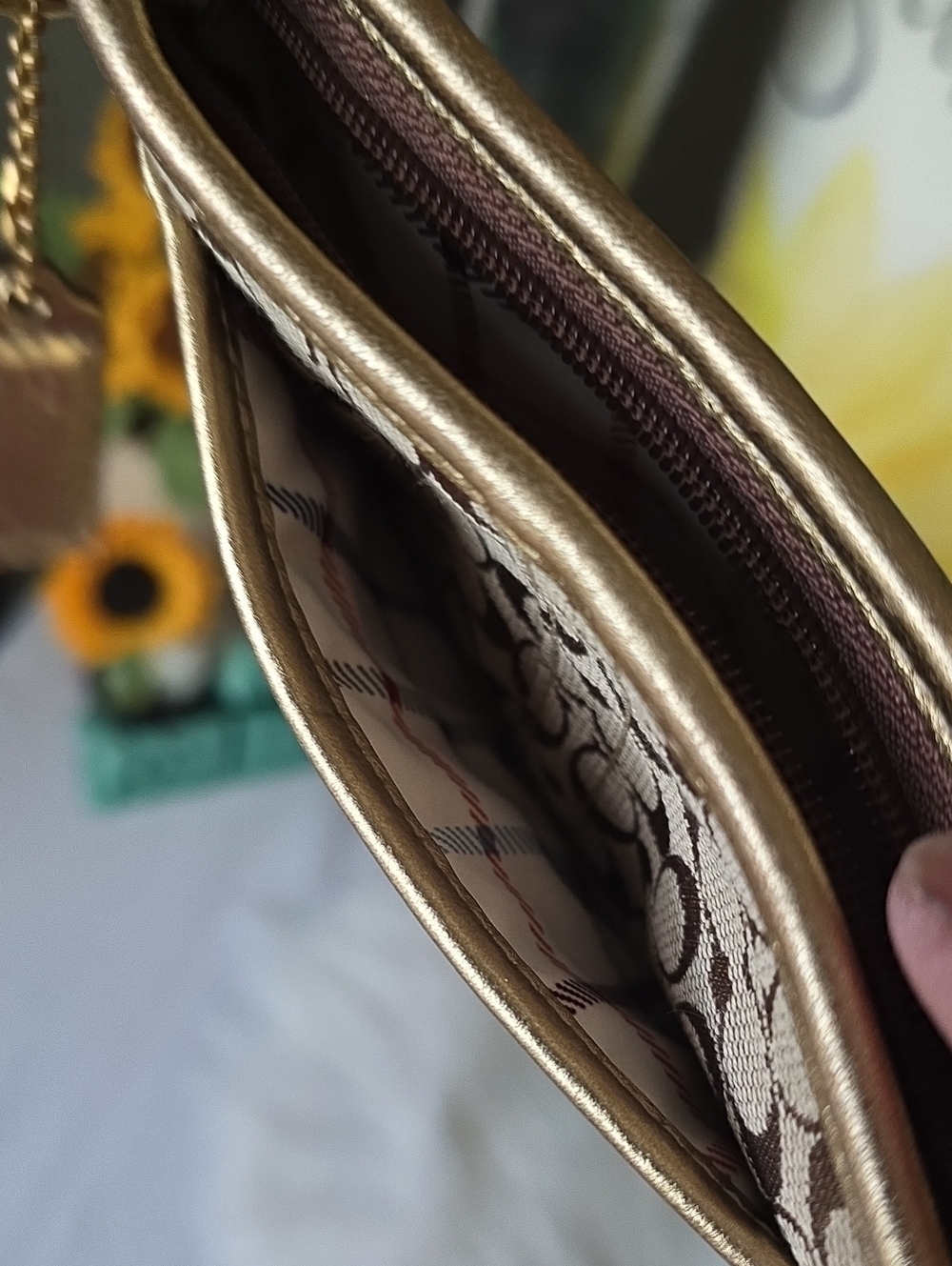 Coach Tattersall Signature Brown and Gold Wristlet With Hangtag In EUC - Picture 10 of 14
